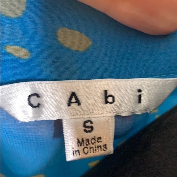 Like new....CABI ombré faux wrap semi sheer top - Picture 5 of 6